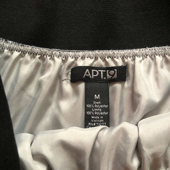 Apt. 9 Pleated Skirt Size Medium - Picture 3 of 3